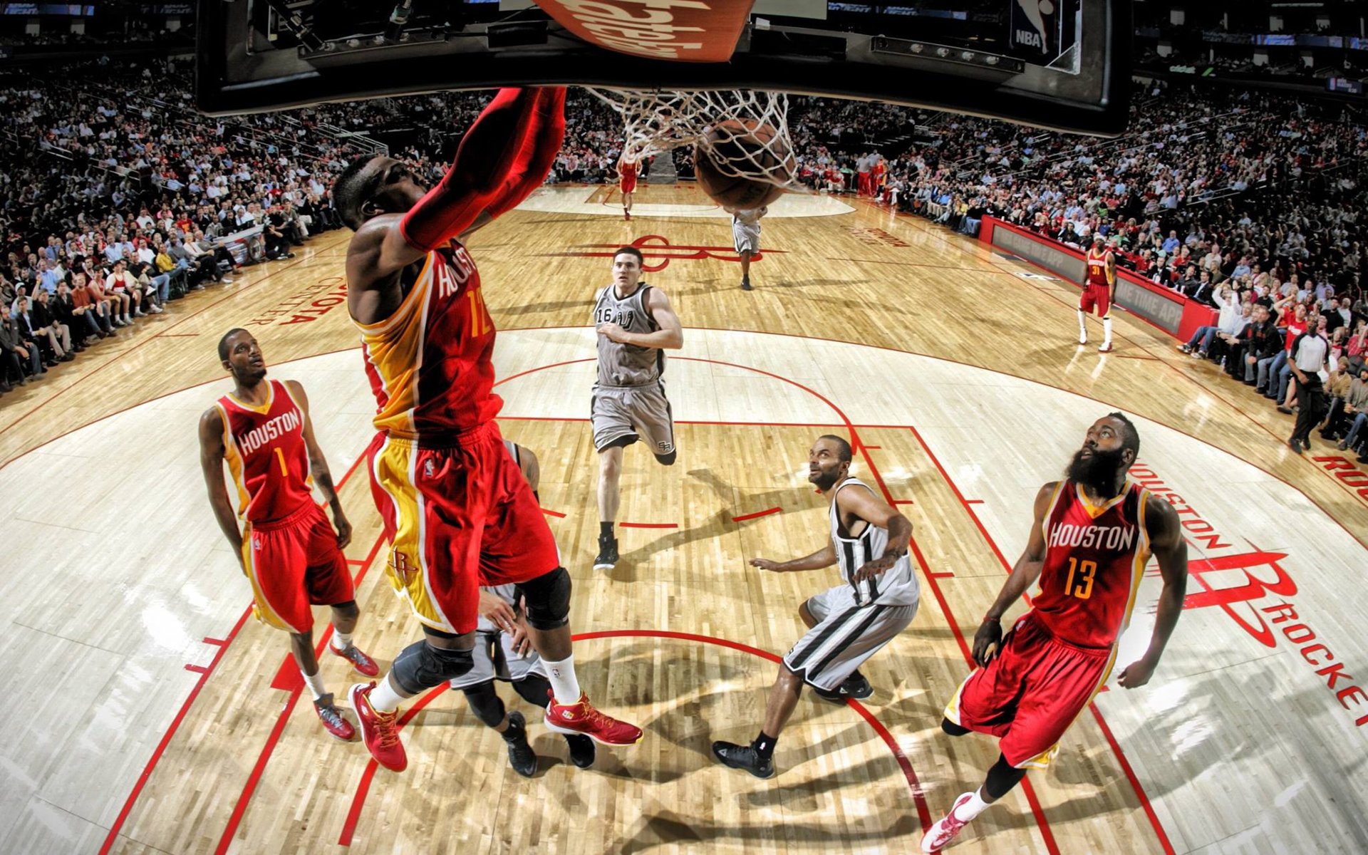 雷霆横扫公牛,赵继伟狂飙纪录夜!中国后卫的NBA征途再添里程碑?